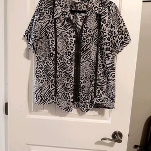NEW SASH ANIMAL PRINT BLOUSE( hanging)
